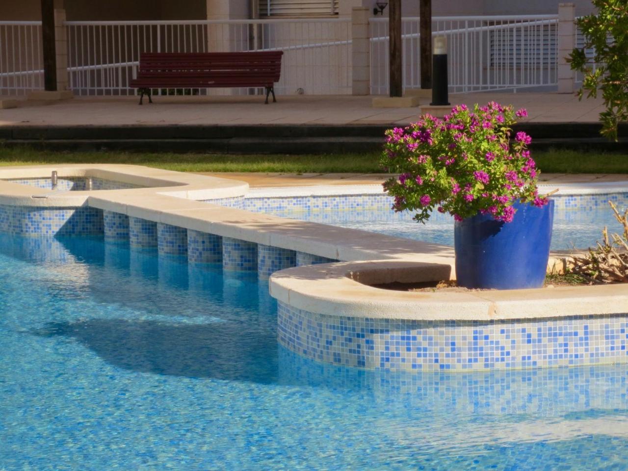 Clubrent - Apartamentos Apolo 16 Калпе Екстериор снимка